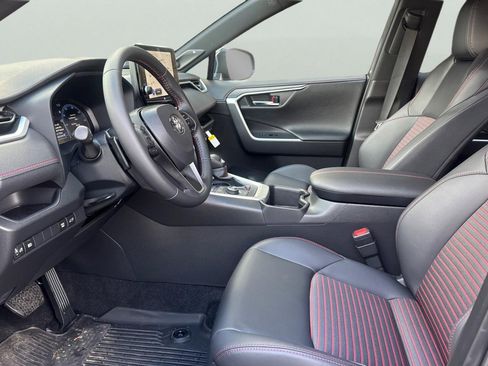 Certified 2025 Toyota RAV4 XSE image 15