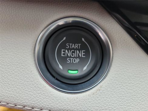 New 2026 Buick Enclave Avenir w/ Super Cruise Package image 32