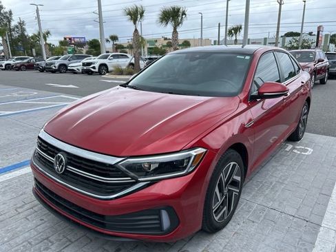 Used 2024 Volkswagen Jetta SEL image 1