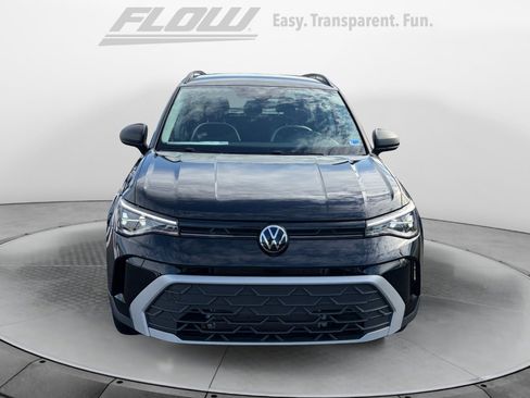 Used 2025 Volkswagen Taos S image 2