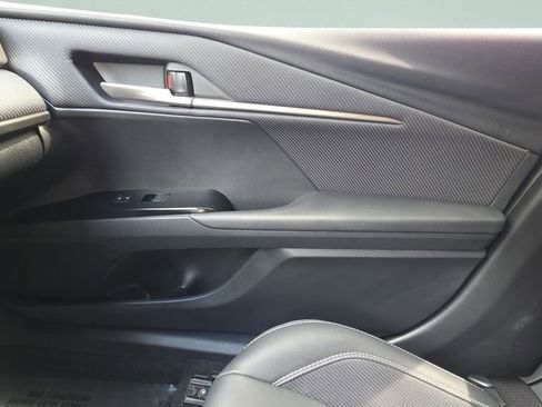 Used 2026 Toyota Camry SE image 13