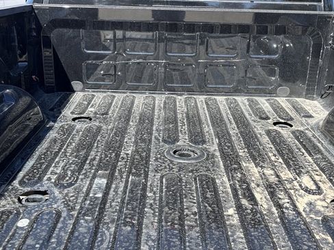 Used 2020 RAM 2500 Laramie w/ Night Edition image 7