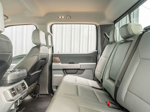 Used 2022 Ford F150 Lariat image 35