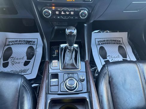 Used 2017 MAZDA MAZDA3 Touring image 20