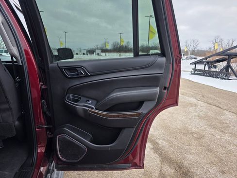 Used 2019 Chevrolet Tahoe LS w/ All-Season Package image 23