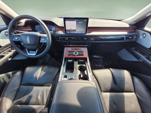 Used 2024 Lincoln Aviator Reserve w/ Equipment Group 201A image 15