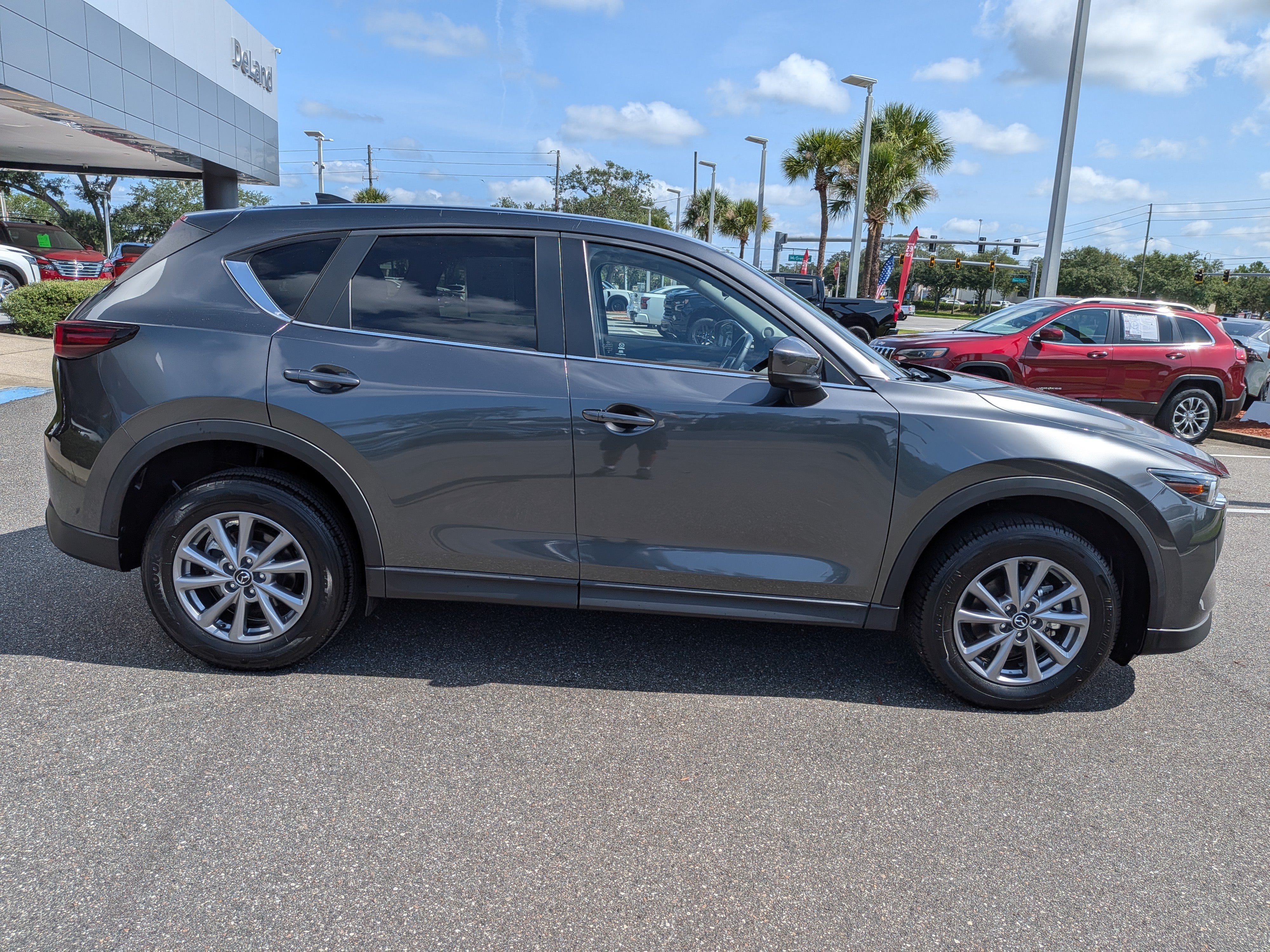 Used 2023 MAZDA CX-5 AWD 2.5 S w/ Select Package image 3