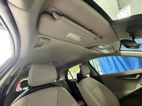 Used 2023 Kia Niro Wind FWD image 27