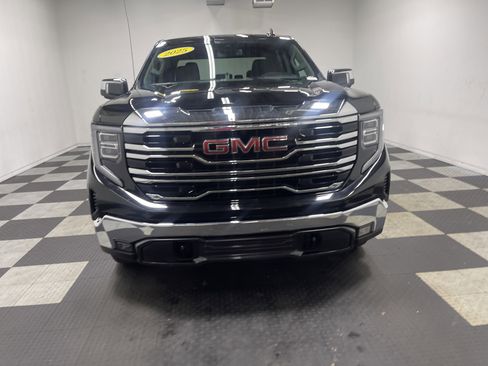 Used 2025 GMC Sierra 1500 SLT image 7