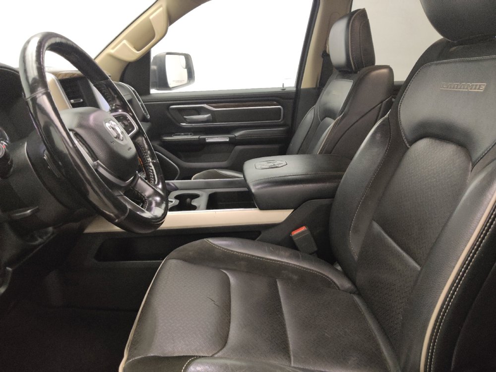Used 2020 RAM 1500 Laramie AWD/4WD image 17