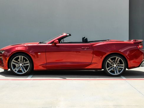 Used 2016 Chevrolet Camaro SS RWD image 15