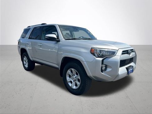 Used 2024 Toyota 4Runner SR5 Premium w/ Moonroof Package AWD/4WD image 5