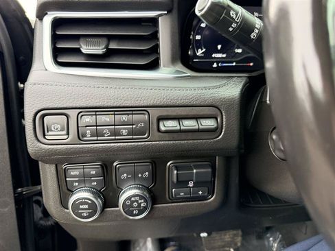 Used 2022 GMC Yukon XL Denali w/ Max Trailering Package AWD/4WD image 38