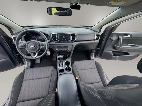 Used 2017 Kia Sportage LX FWD image 9