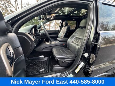 Used 2015 Jeep Grand Cherokee Limited w/ Luxury Group II image 18