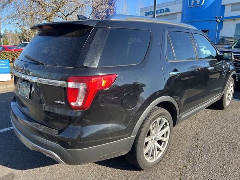 Used 2016 Ford Explorer Limited image 4