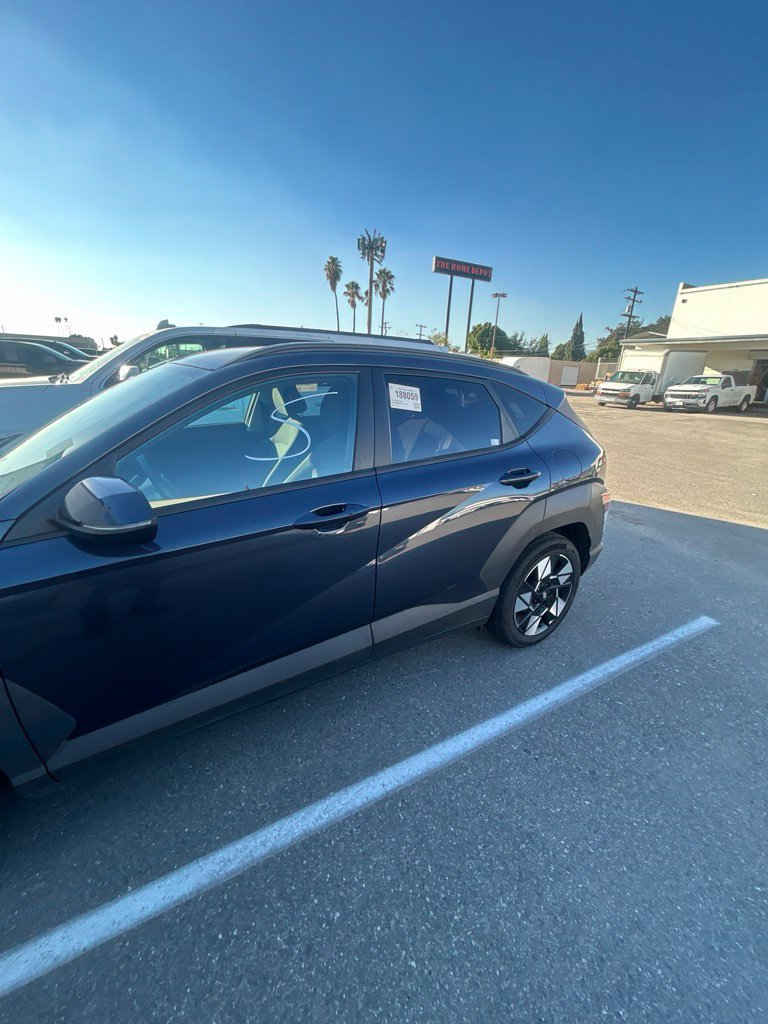 Used 2025 Hyundai Kona SEL FWD image 5