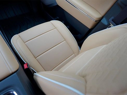 New 2026 GMC Sierra EV Denali image 27