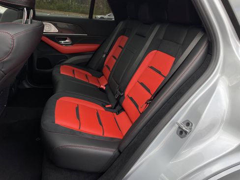 New 2026 Mercedes-Benz GLE 53 AMG 4MATIC Coupe image 37