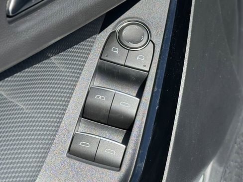 Used 2026 Chevrolet Equinox RS w/ Convenience Package III image 28