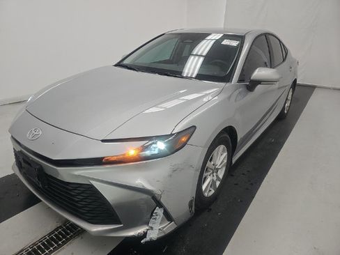 Used 2025 Toyota Camry LE w/ Convenience Package FWD image 3