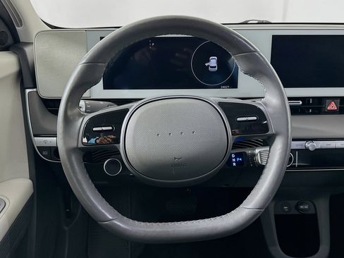 Used 2024 Hyundai Ioniq 5 SEL image 18