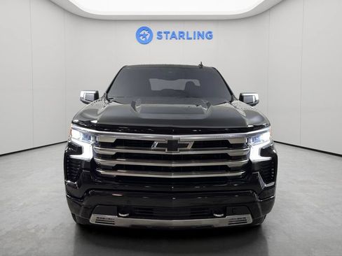 Certified 2025 Chevrolet Silverado 1500 High Country AWD/4WD image 15