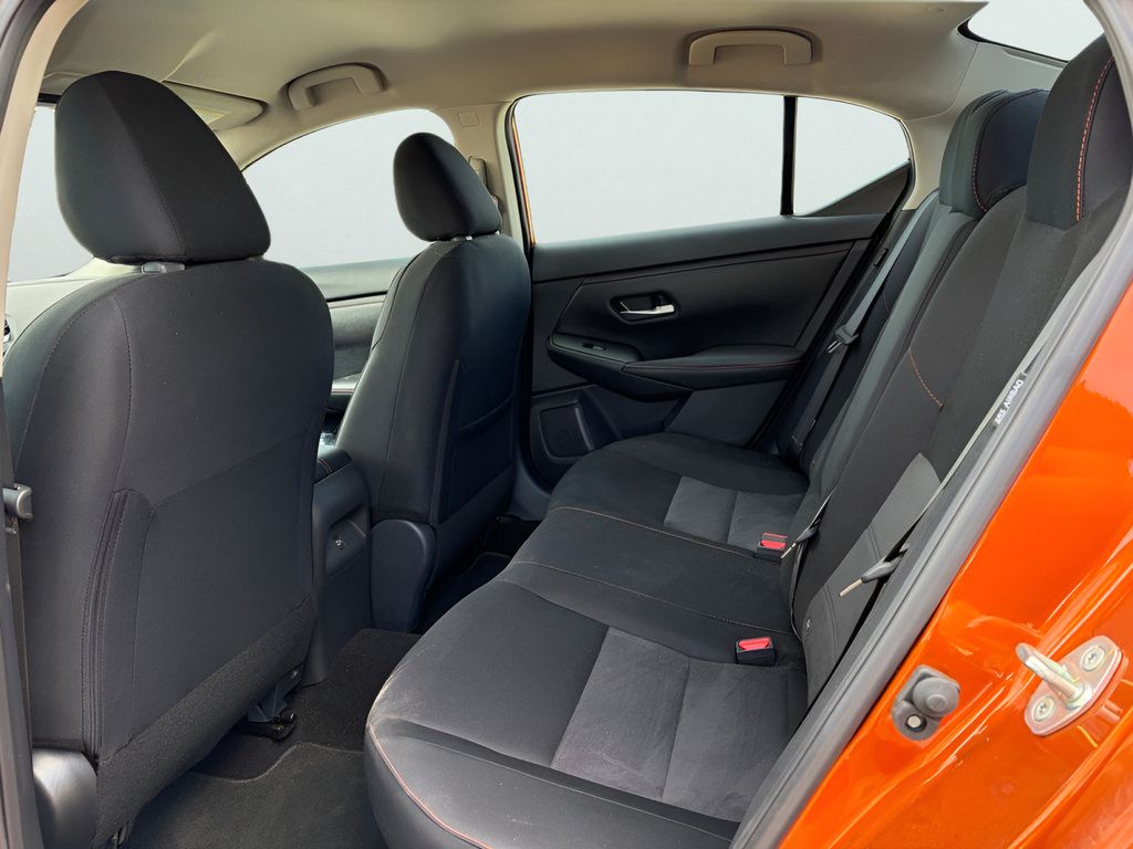 Used 2025 Nissan Sentra SR FWD image 22