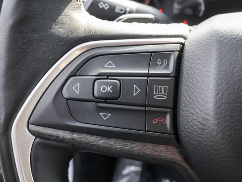 Used 2021 Jeep Grand Cherokee L Limited AWD/4WD image 22