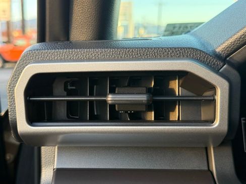 Used 2025 Toyota Tacoma SR5 image 29