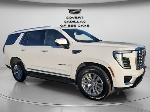 Used 2025 GMC Yukon Denali image 1
