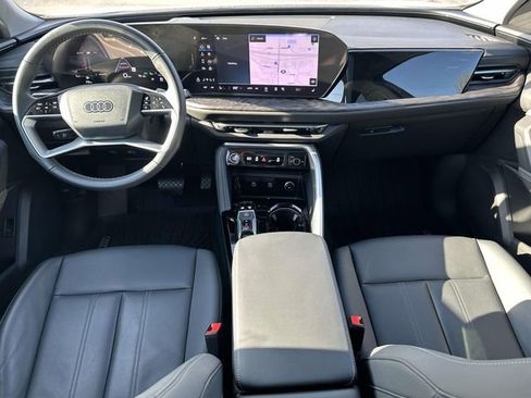 Used 2025 Audi Q5 Premium Plus w/ Premium Plus AWD/4WD image 16