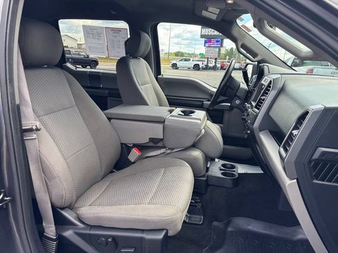 Used 2019 Ford F150 XLT w/ Equipment Group 302A Luxury AWD/4WD image 13