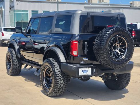 Used 2025 Ford Bronco Big Bend AWD/4WD image 3