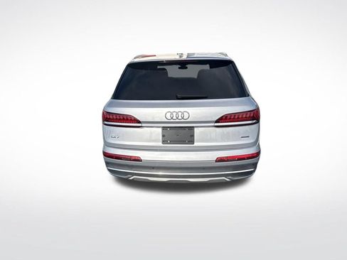 Used 2022 Audi Q7 3.0T Premium w/ Convenience Package AWD/4WD image 10