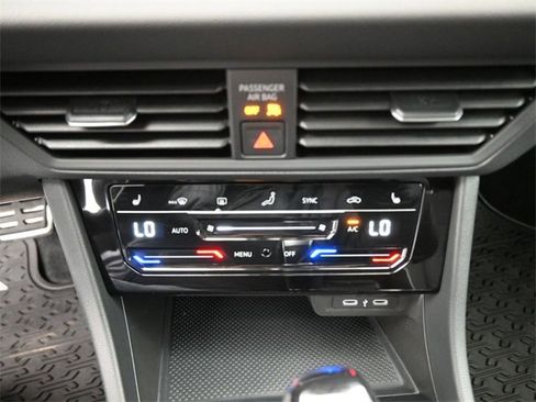 New 2026 Volkswagen Jetta Sport image 9