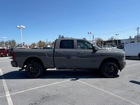 New 2026 RAM 3500 Laramie AWD/4WD image 8
