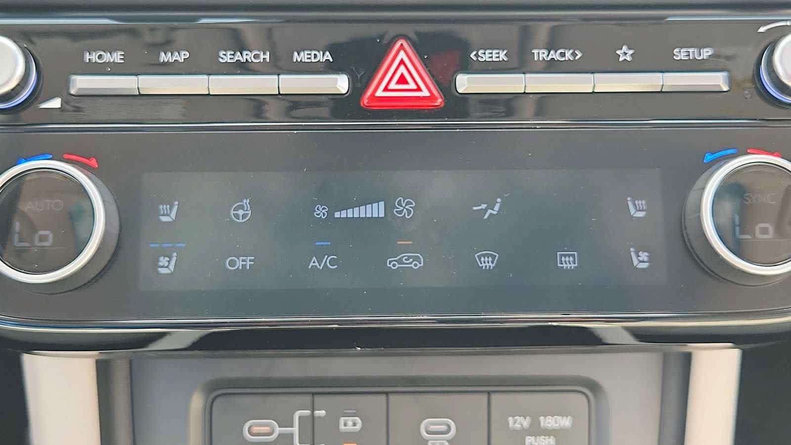 New 2026 Hyundai Tucson Limited FWD image 18
