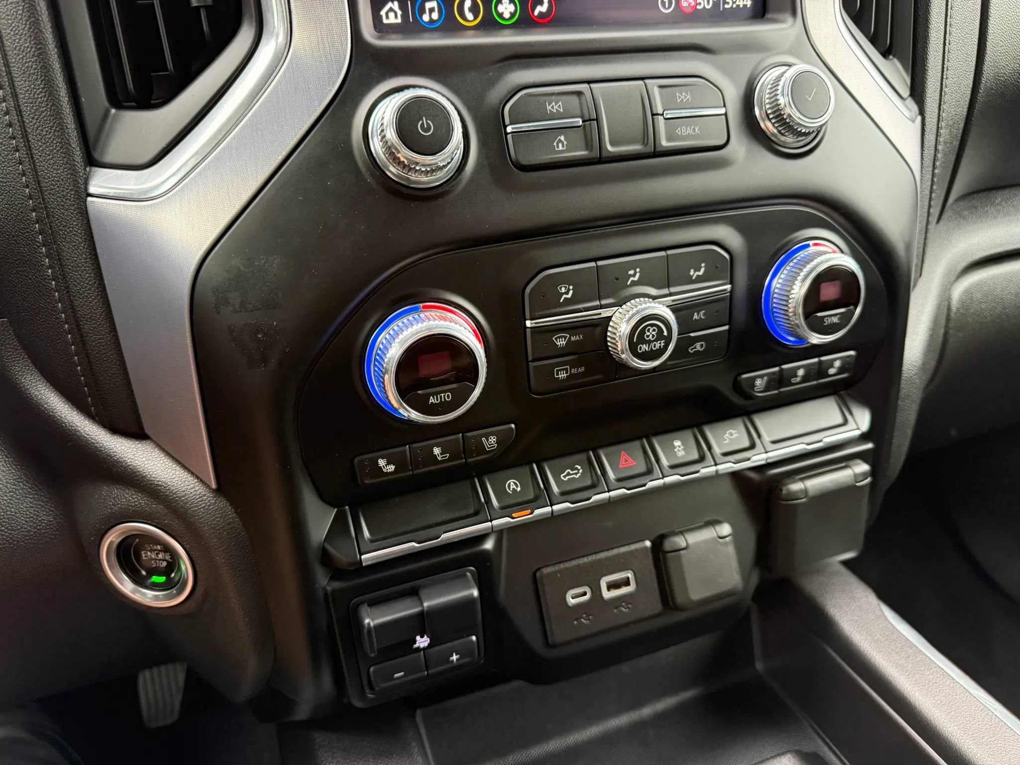 Used 2020 GMC Sierra 1500 SLT AWD/4WD image 18