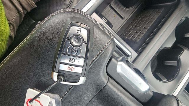 Used 2025 Ford Expedition Platinum AWD/4WD image 20