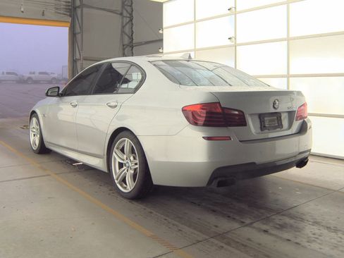 Used 2016 BMW 550i Sedan image 2