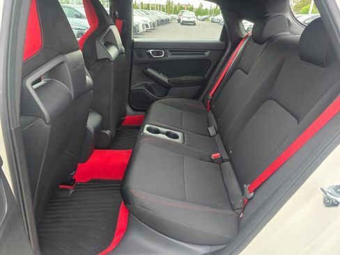 Used 2025 Honda Civic Type R image 17