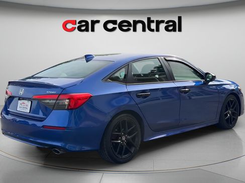 Used 2024 Honda Civic Sport image 6