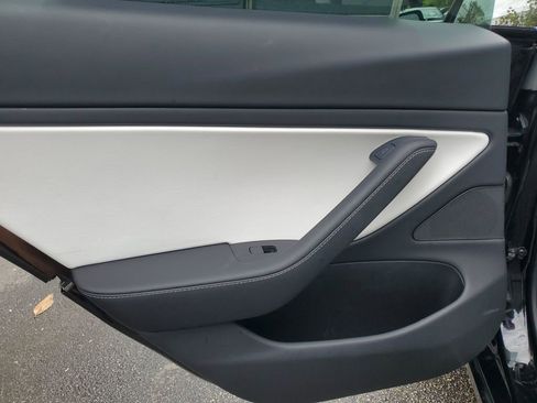 Used 2021 Tesla Model 3 Long Range AWD/4WD image 11