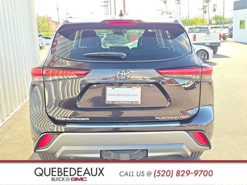 Used 2022 Toyota Highlander Platinum AWD/4WD image 6