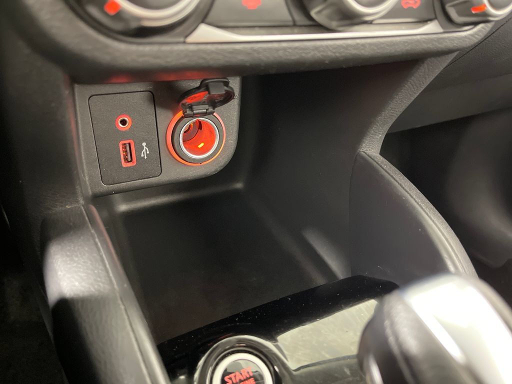 Used 2020 Nissan Kicks S FWD image 30