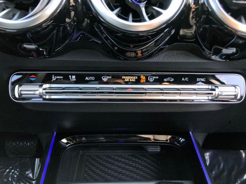 New 2026 Mercedes-Benz GLB 250 4MATIC image 29