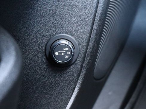 Used 2023 Chevrolet Blazer LT w/ Convenience Package image 16