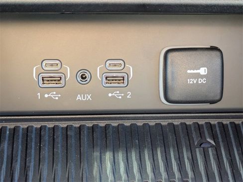 Used 2026 Jeep Grand Cherokee Limited image 25