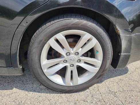 Used 2010 Nissan Altima 3.5 SR w/ Premium Pkg FWD image 28